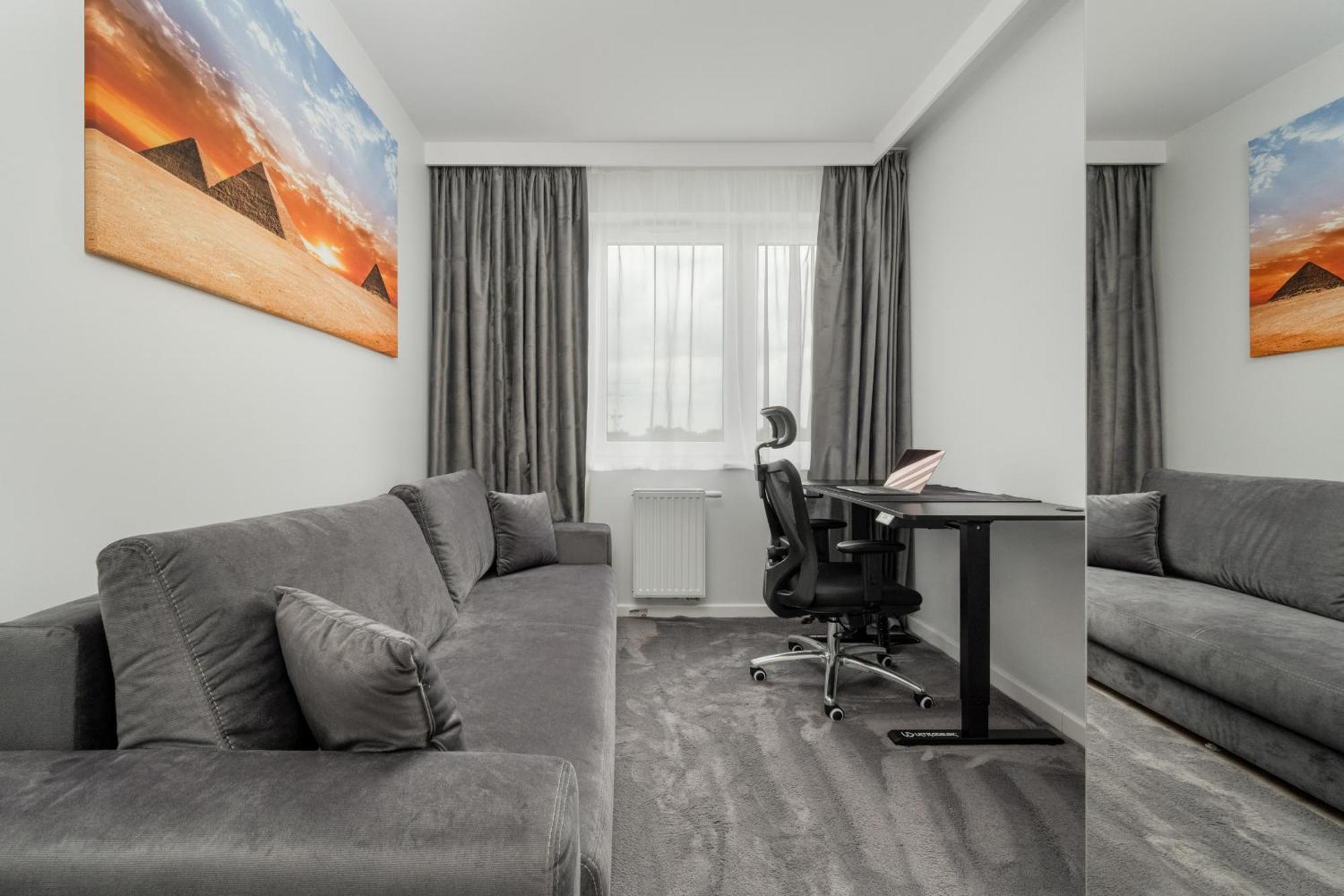 Luksusowy Apartament Z 3 Sypialniami, Klimatyzacja, Parkingiem I Biurkiem We Wroclawiu By Renters Prestige Exteriör bild