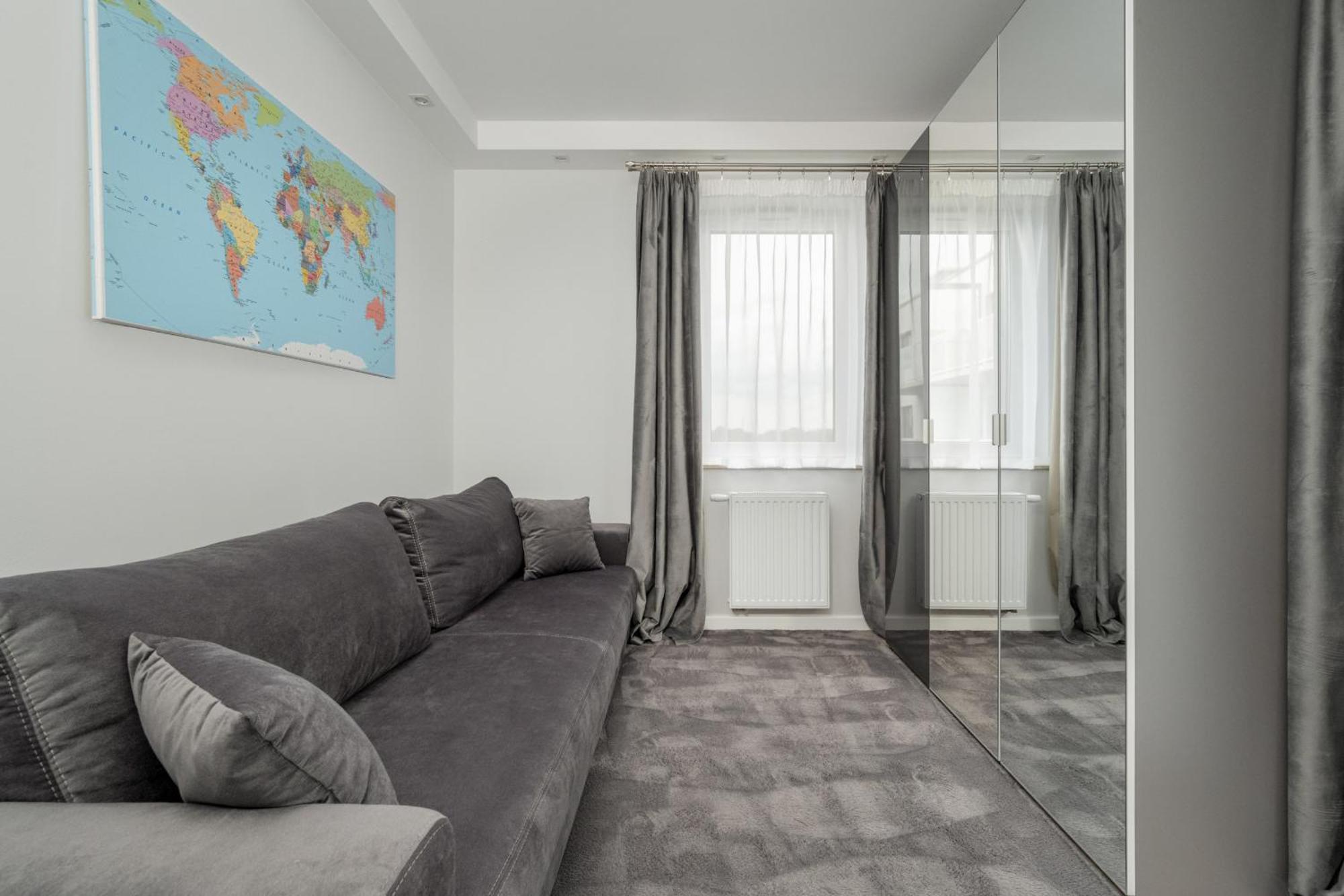 Luksusowy Apartament Z 3 Sypialniami, Klimatyzacja, Parkingiem I Biurkiem We Wroclawiu By Renters Prestige Exteriör bild
