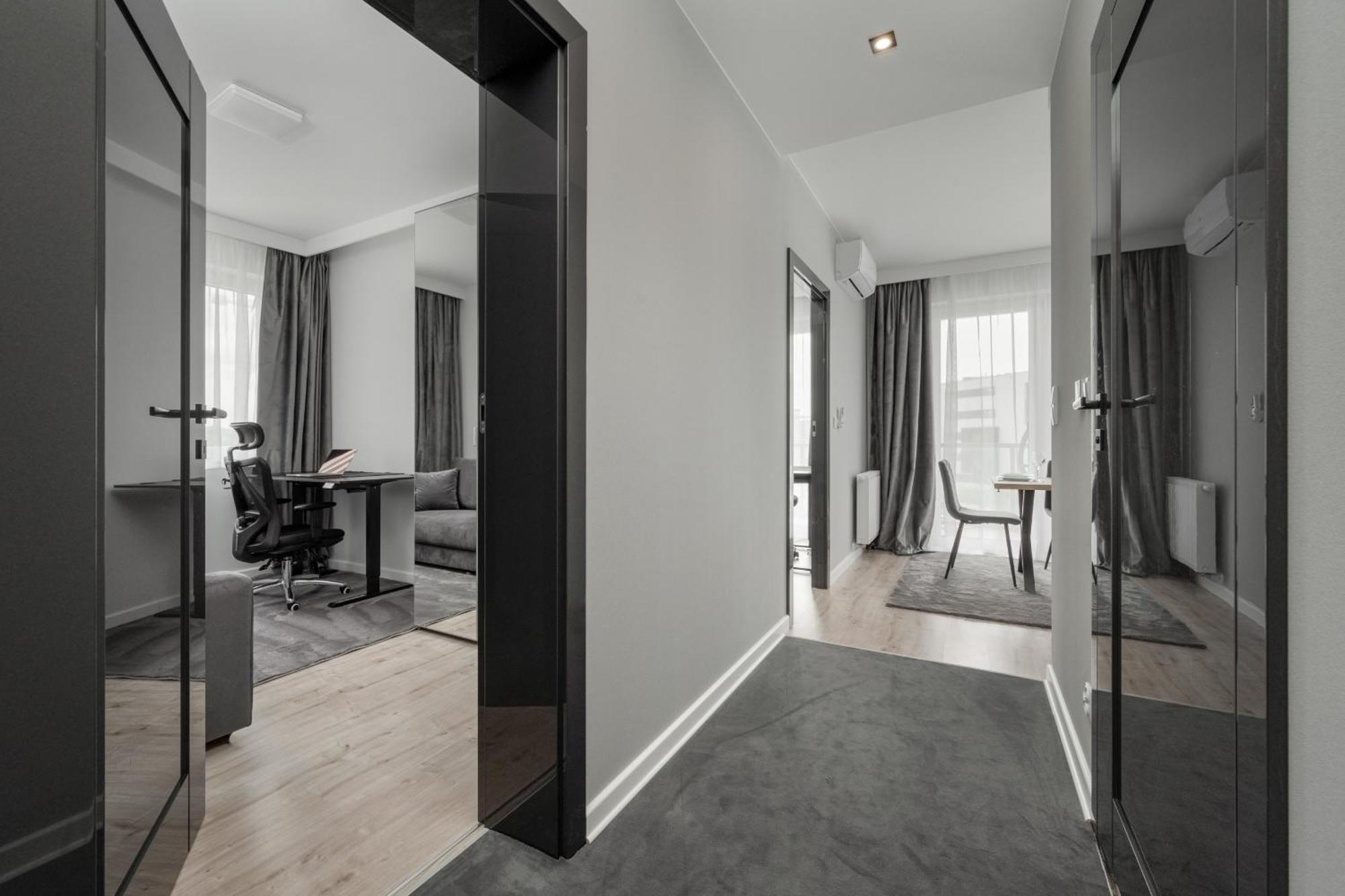 Luksusowy Apartament Z 3 Sypialniami, Klimatyzacja, Parkingiem I Biurkiem We Wroclawiu By Renters Prestige Exteriör bild