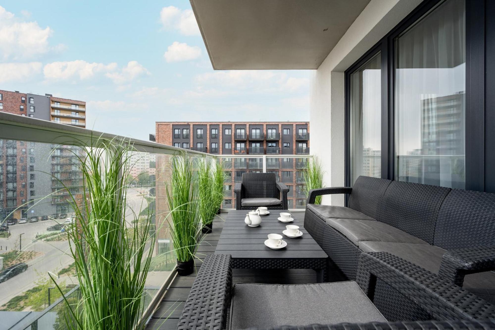 Luksusowy Apartament Z 3 Sypialniami, Klimatyzacja, Parkingiem I Biurkiem We Wroclawiu By Renters Prestige Exteriör bild