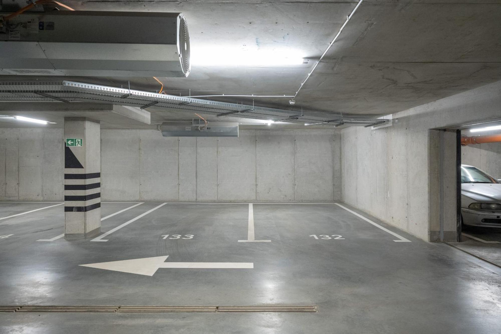 Luksusowy Apartament Z 3 Sypialniami, Klimatyzacja, Parkingiem I Biurkiem We Wroclawiu By Renters Prestige Exteriör bild