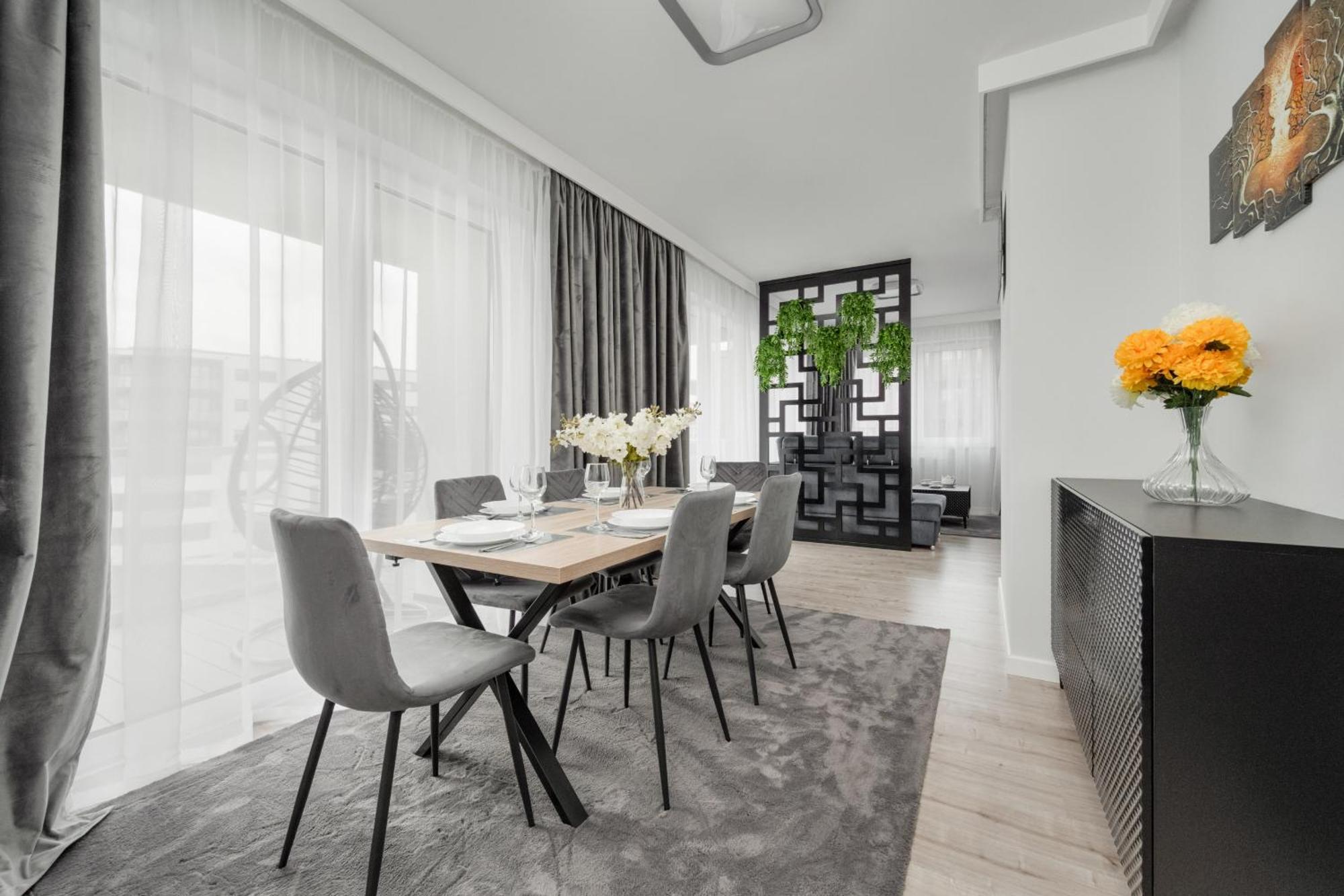 Luksusowy Apartament Z 3 Sypialniami, Klimatyzacja, Parkingiem I Biurkiem We Wroclawiu By Renters Prestige Exteriör bild